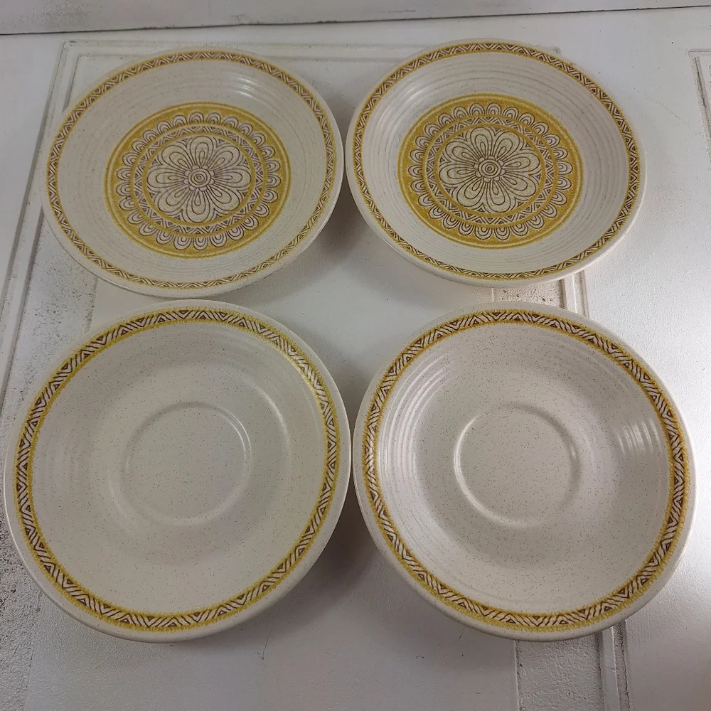 Lot of 4 Franciscan Hacienda Gold 6 1/2" Earthenware Bread / Dessert Plates  USA